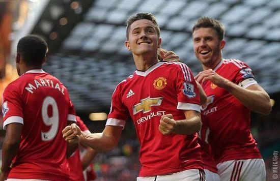 尽管转会费 尽管转会费